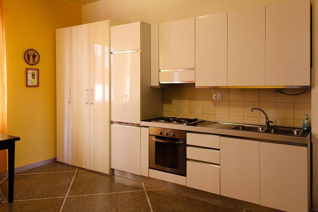 Guest House Stazione Pisa Centro Extérieur photo
